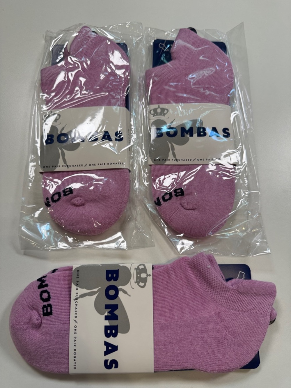 Bombas NWT Unisex 3PR total pink Size: Medium